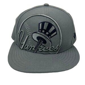 New Era 59Fifty Yankees Fitted Hat 7 3/8 Major League Baseball
